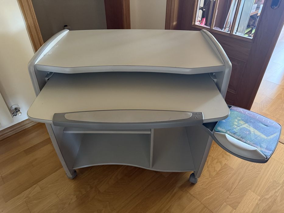 Mesa para computador