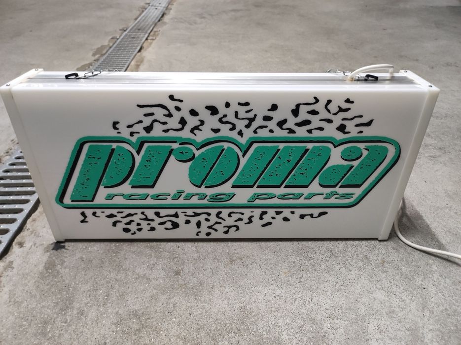 Reclame publicidade luminoso PROMA racing parts