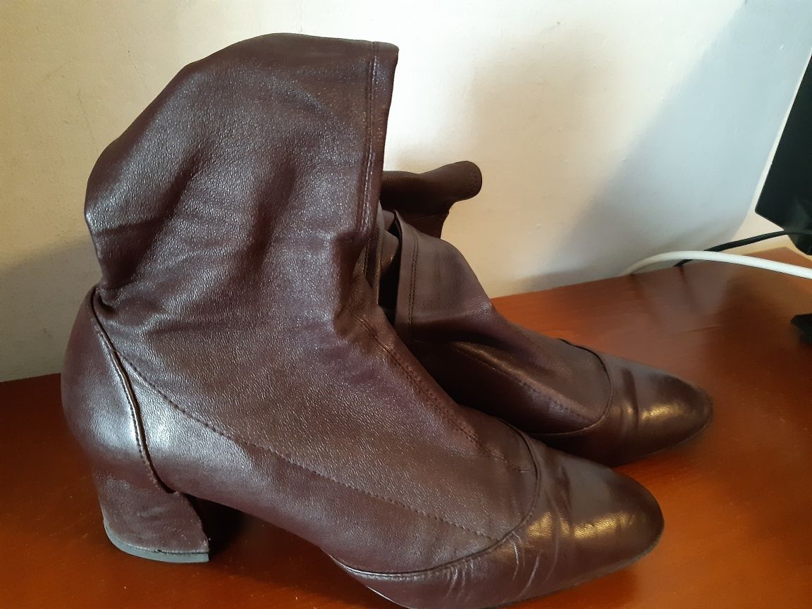 Botins de pele da Massimo Dutti