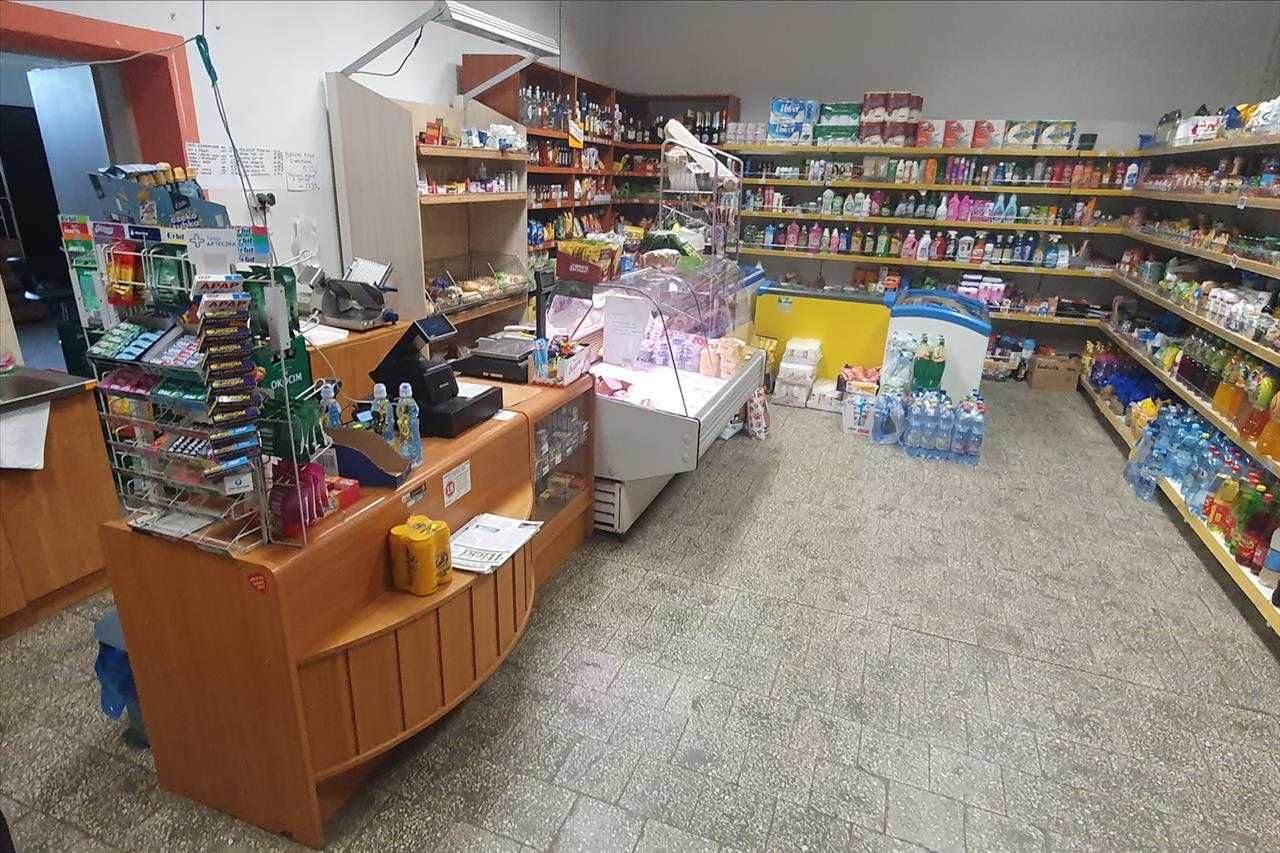 Na sprzedaż lokal handlowo-usługowy w miejscowości Gralewo.