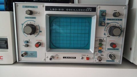 Osciloscópio vintage LEADER
