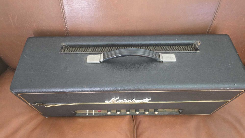 Amplificador de guitarra Marshall vintage