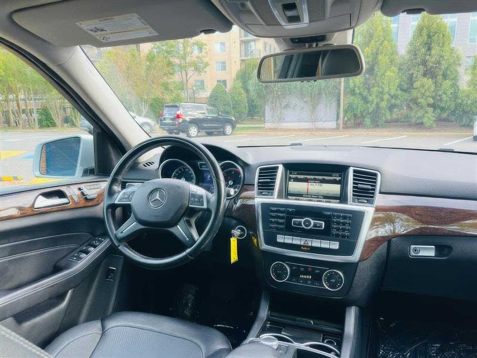 Mercedes-Benz M-Class ML 350 4MATIC      2014