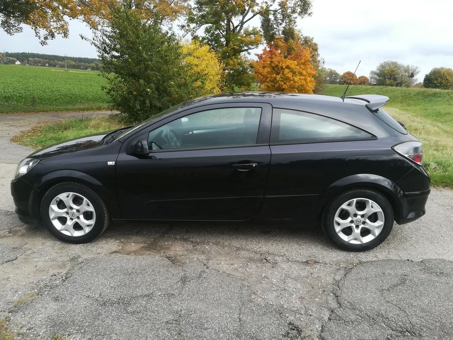 Opel Astra GTC 1.4 benz z Niemiec wydech REMUS SPOJLER nowy rozrząd hamulce olej