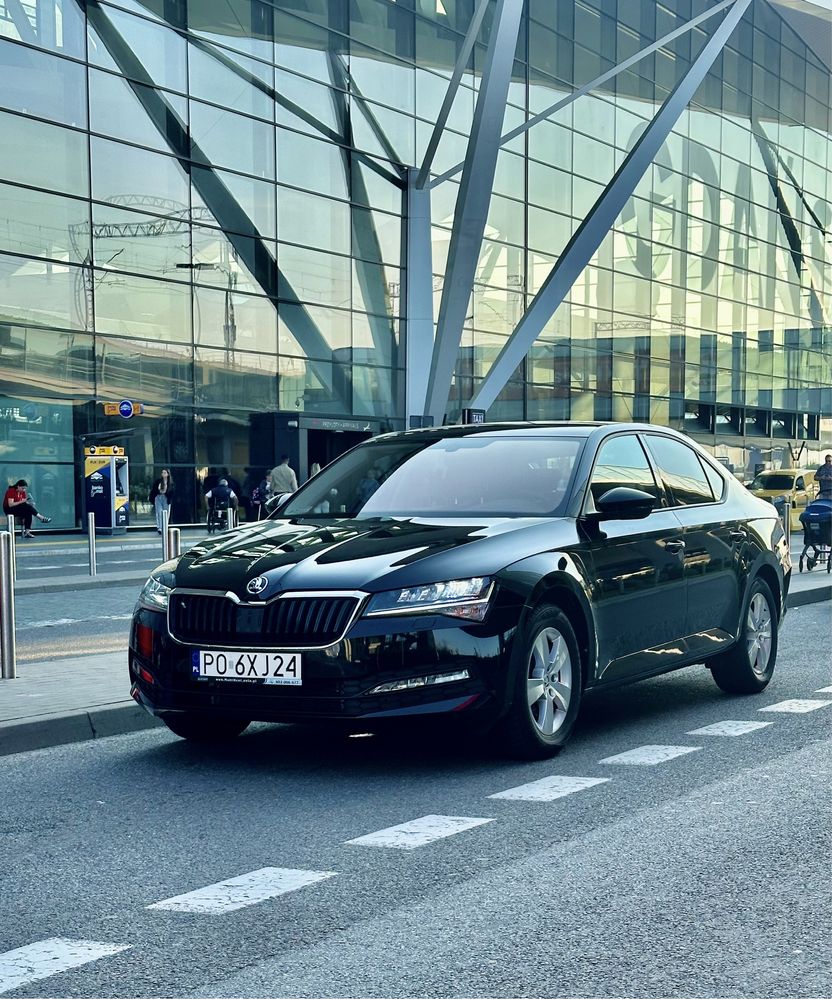 Wynajem Skoda Superb 2022 1,5 TSI DSG