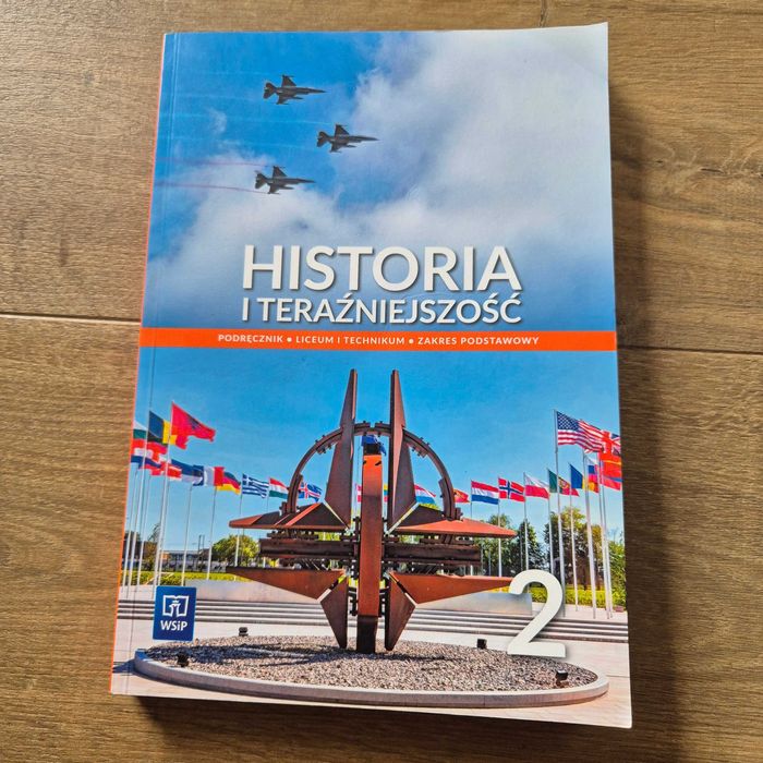 Podręcznik Historia i teraźniejszość 2