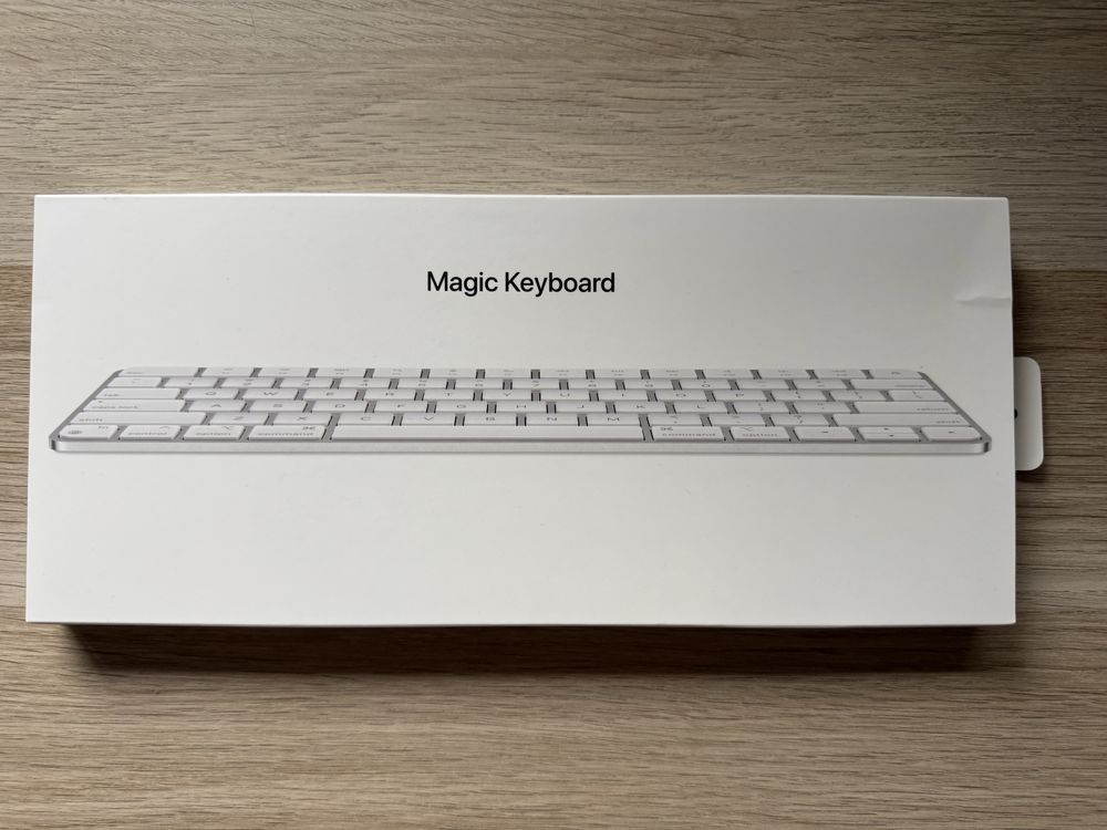 Apple Magic Keyboard A2450