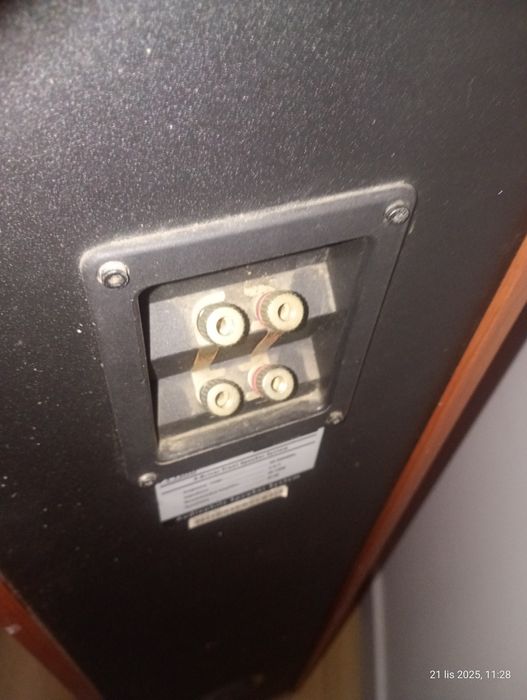 Yamaha amplituner RX-V450 + kolumny i centralny głośnik