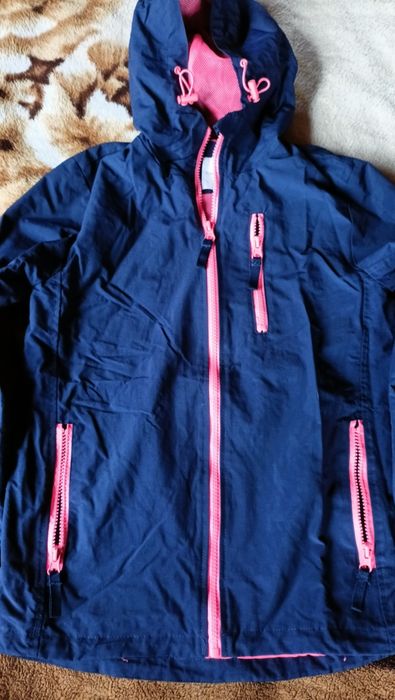Kurtka wiatrówka dla dziewczynki 152