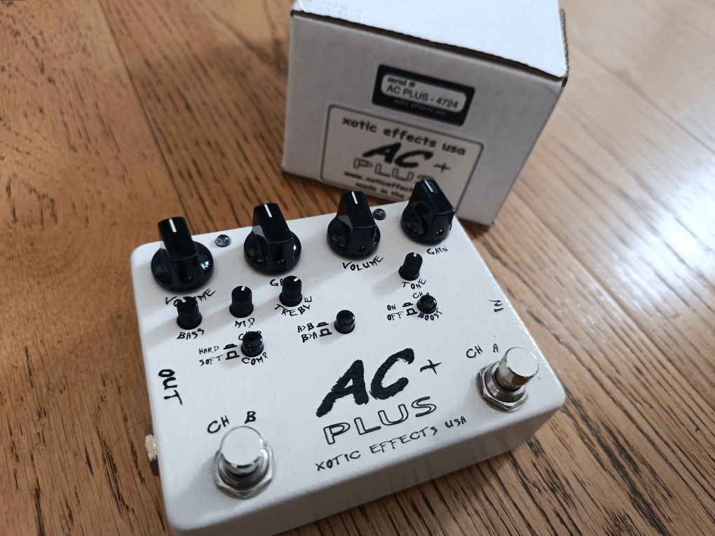 Xotic AC Plus 2-channel Boost/Drive Pedal