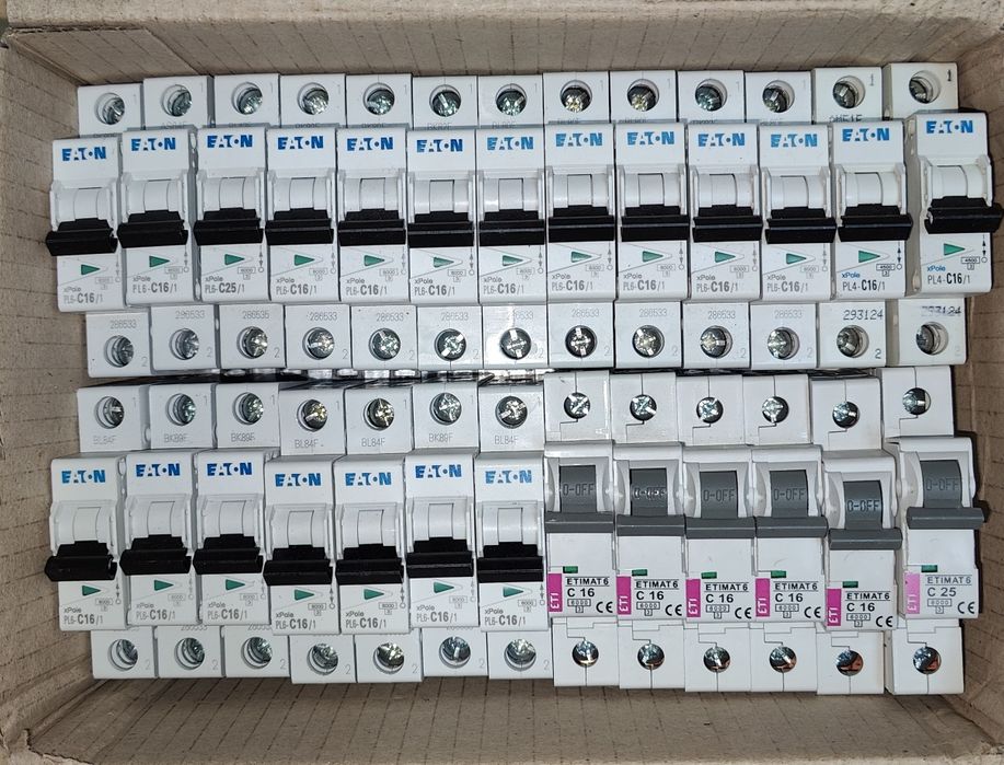 Автоматичний вимикач Eaton PL6-C16/1 1Р 16А тип С 6 кА