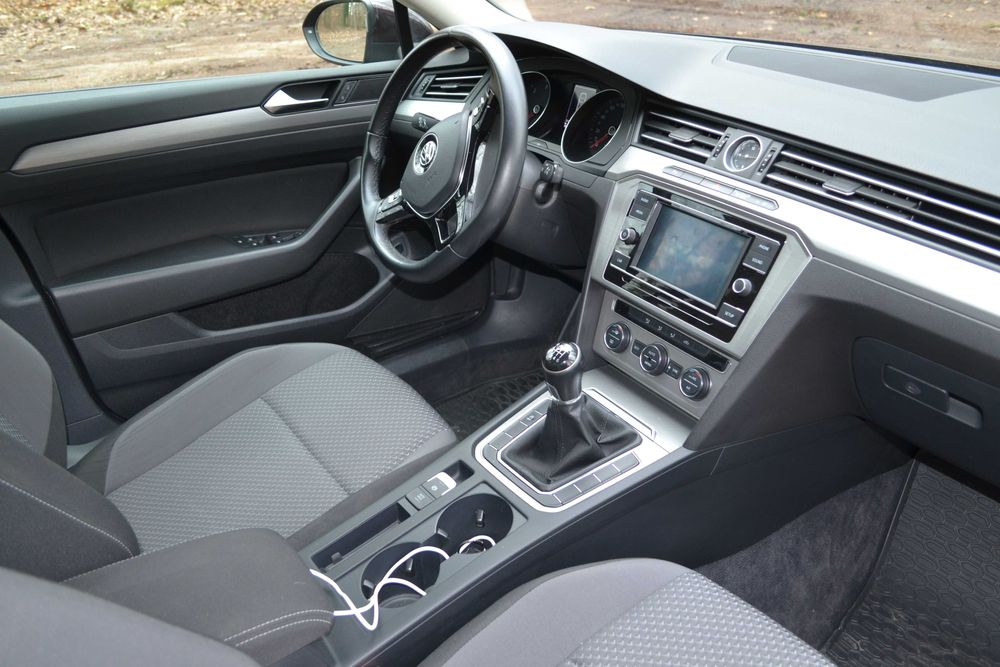 Volkswage Passat Sedan 1,6 Diesel Wynajem Długoterminowy wykup bez BIK