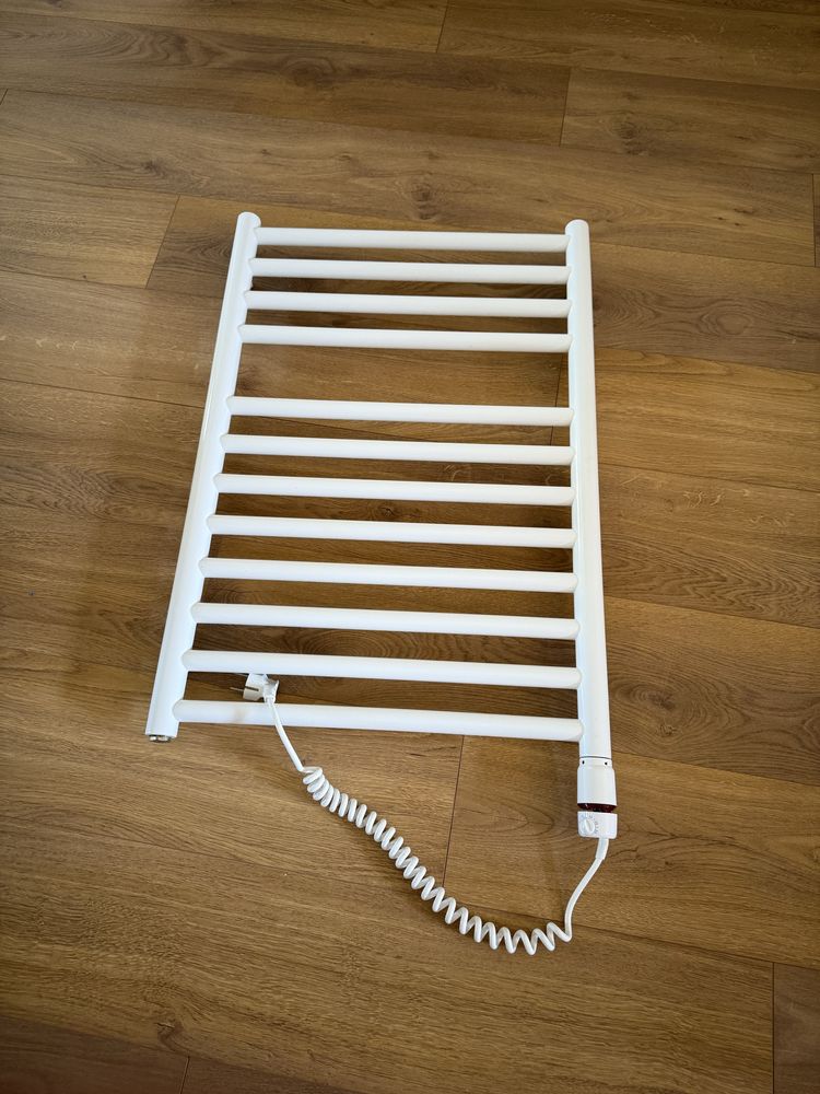 Toalheiro eletrico para WC