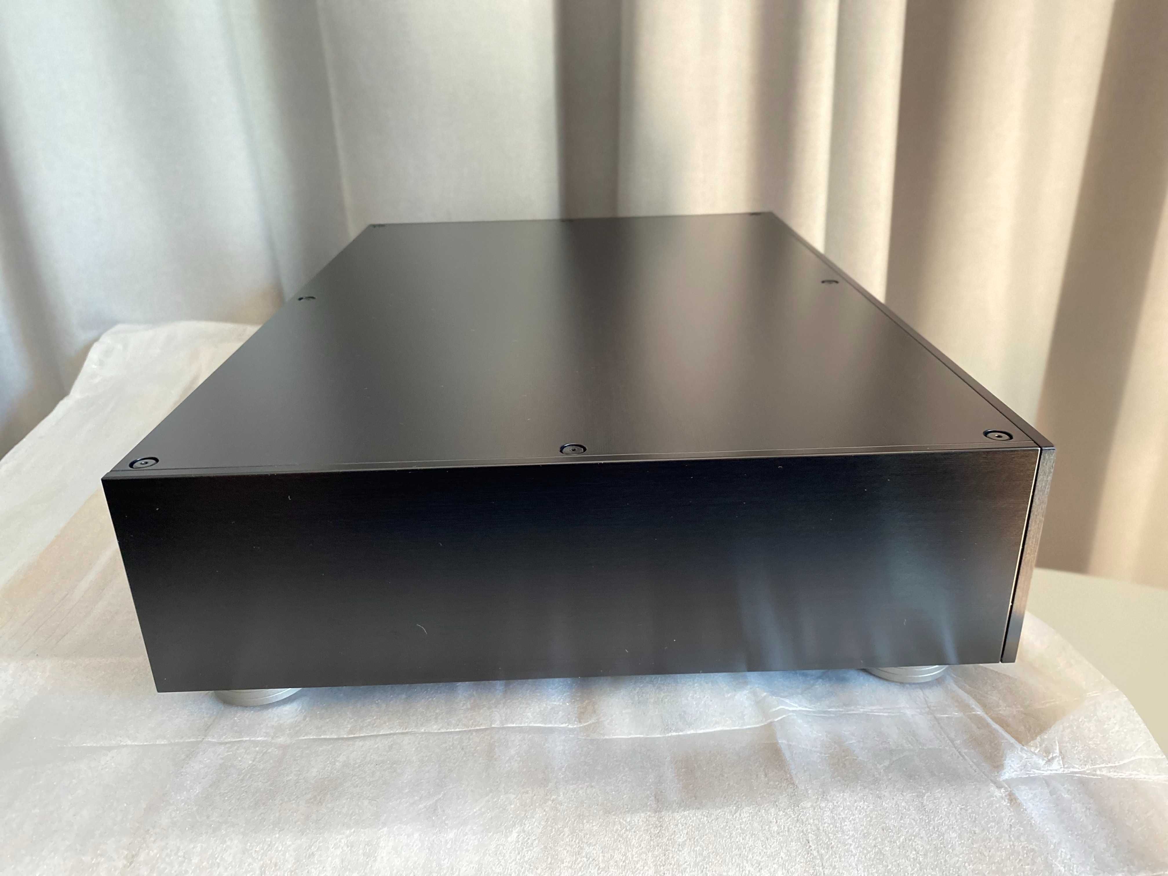 ONKYO P-3000R Przedwzmacniacz stereo