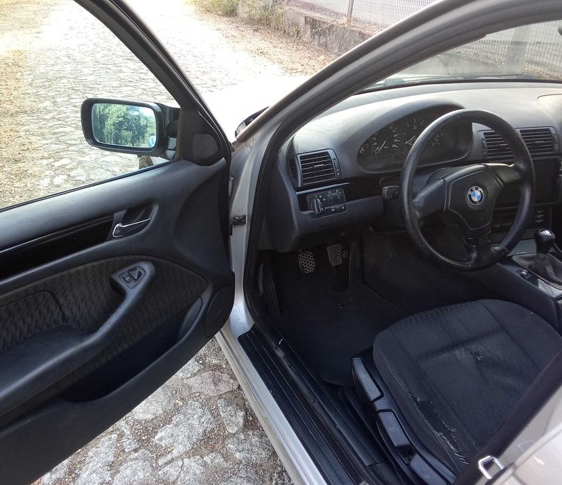 BMW 320d touring excelente
