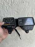Conta kilometros yamaha 125 vendo ou troco
