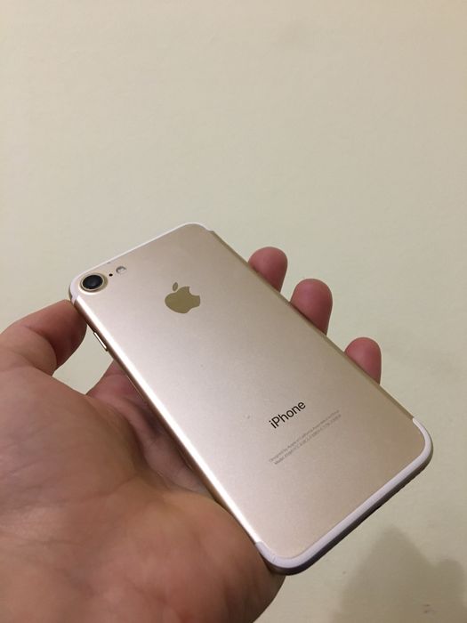 Айфон 7 під ремонт