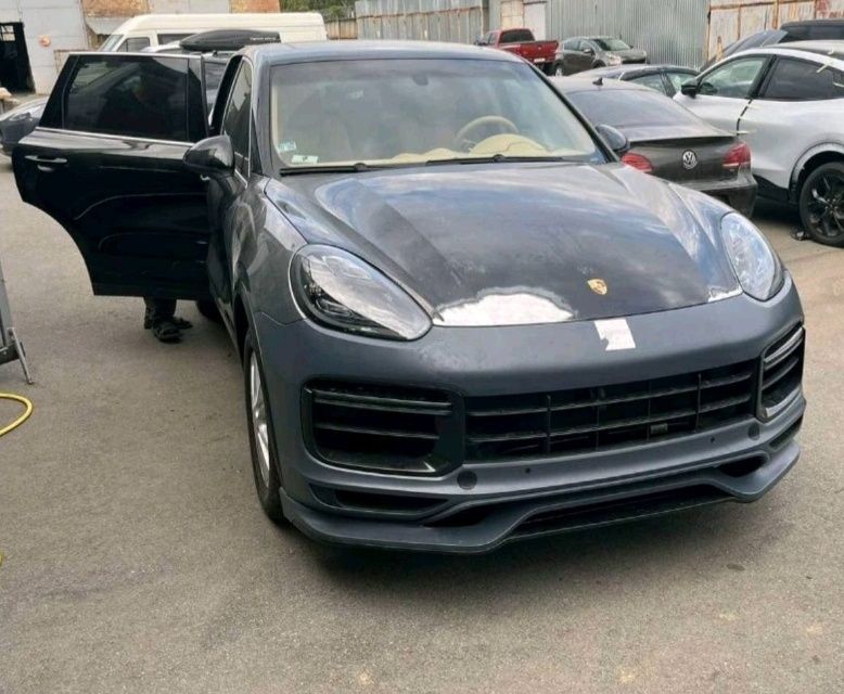 Бампер Porsche Cayenne Panamera Macan