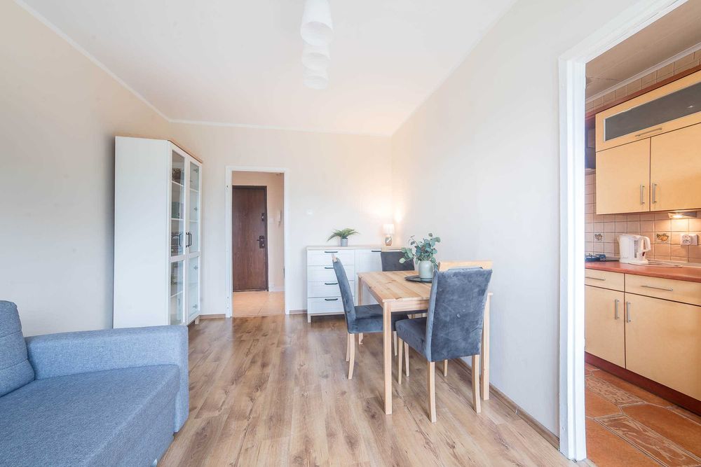 2 pokoje z balkonem | spokój, dużo światła i park na wyciągnięcie ręki