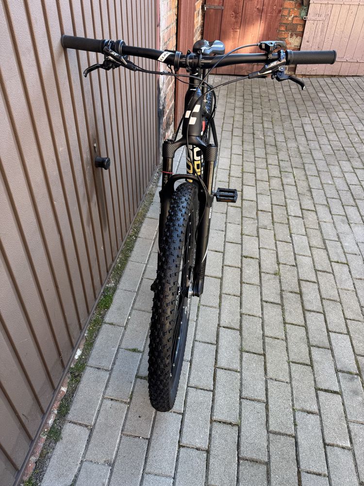 Rower Cube reaction one gtc 29 XT Di2 Carbon Karbo