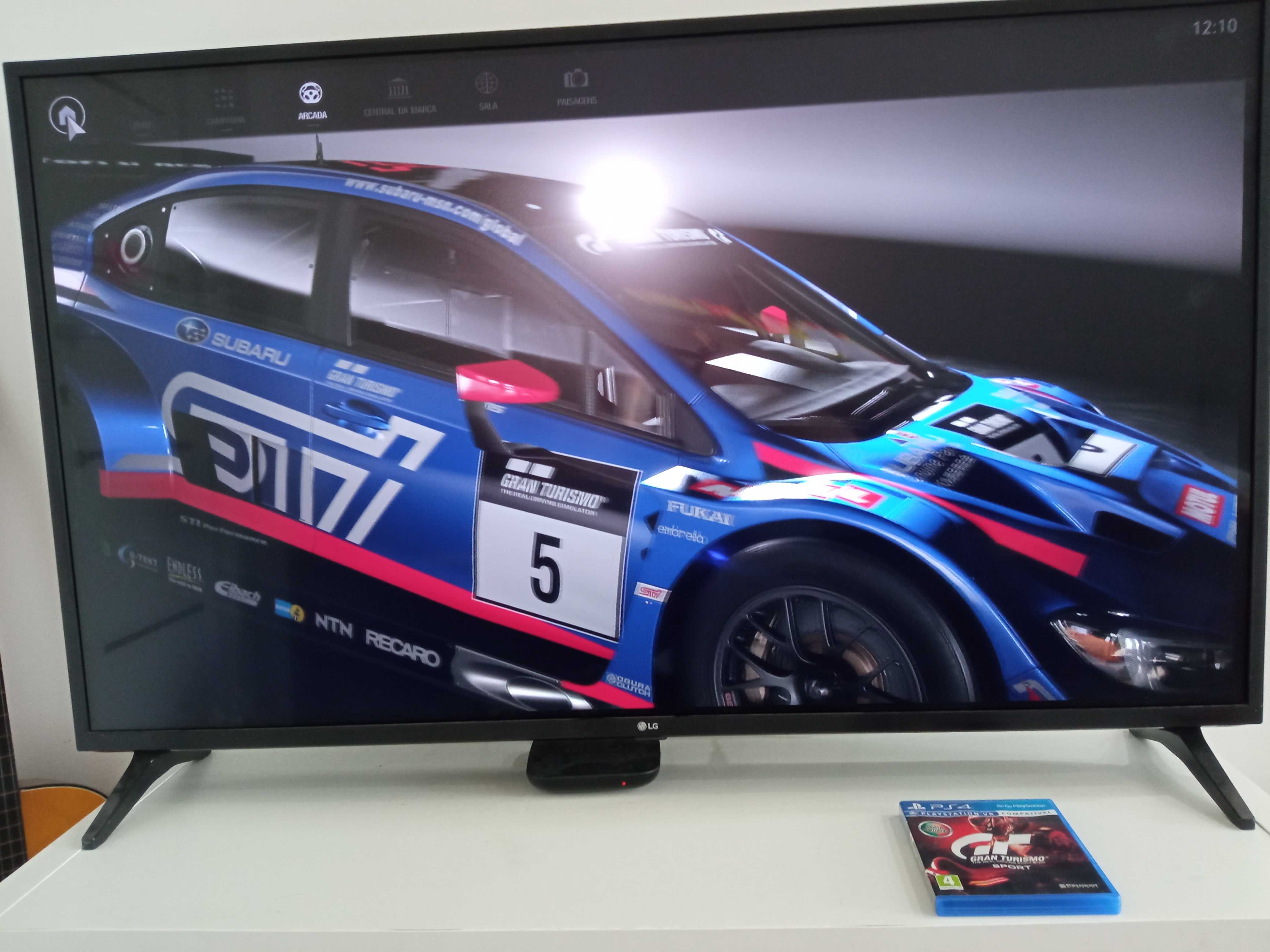 Consola PS4 GT  com 2x Comandos 3x Jogos á escolha.