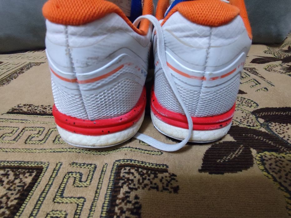 Продам залки Joma..