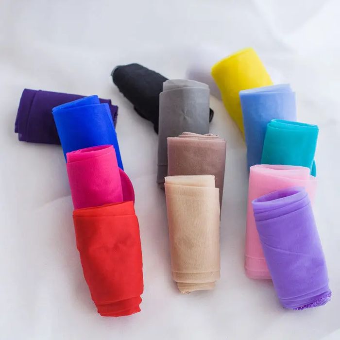 Piękne kolorowe rajstopy damskie cienkie 10 den