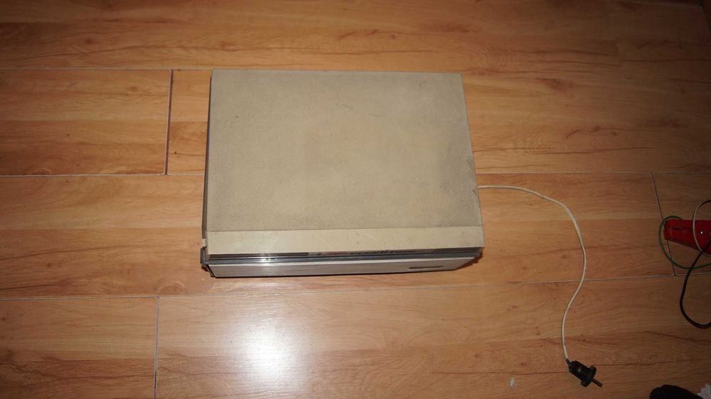 Magnetofon szpulowy Unitra Magmor ZK140T kręci się zabytek