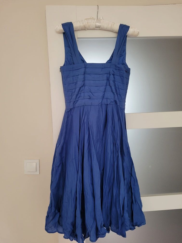 Sukienka Solar szafirowa, rozkloszowana na ramiączkach, rozmiar 34