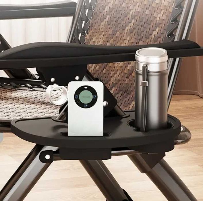 Розкладне крісло з ротангу шезлонг садовий Zero Gravity WCG S-9