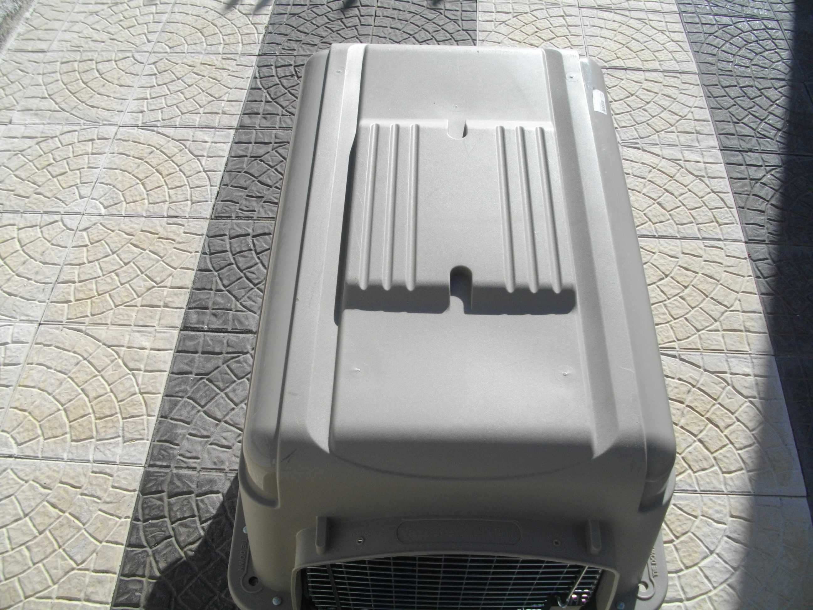 Caixa transportadora para cães Vari Kennel Ultra, 13 a 22 kg.