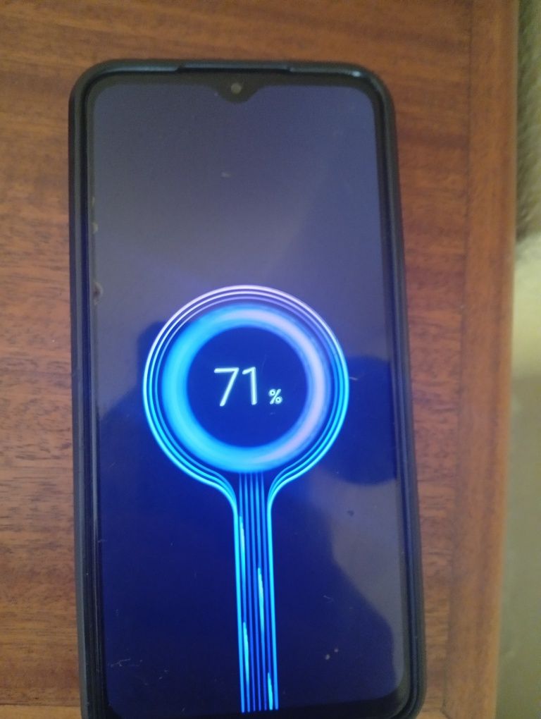 Xiaomi Redmi 9 com acessórios