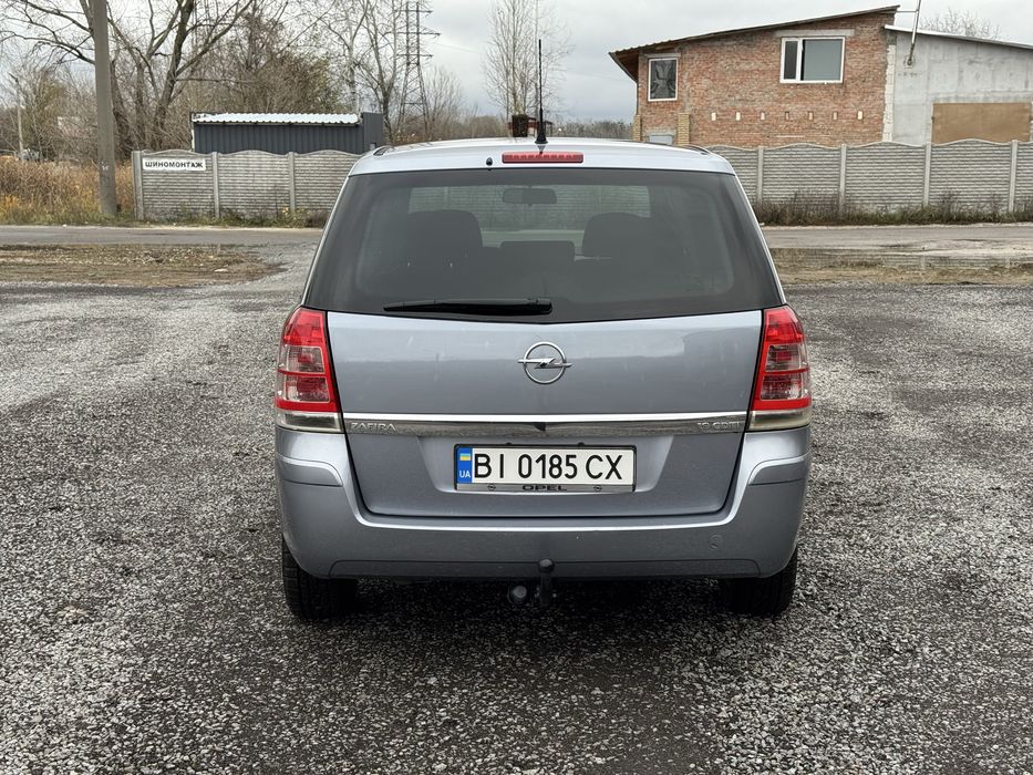 Продам Opel Zafira В 7 місць
