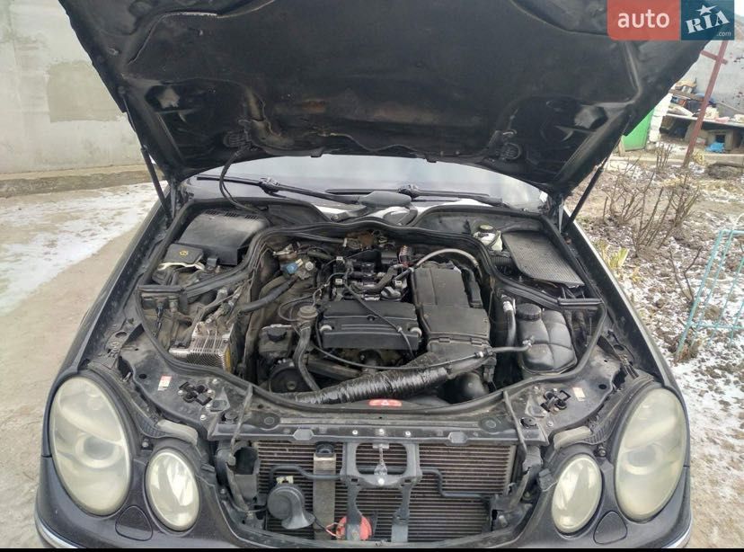 Mercedes-Benz E-Class 2003