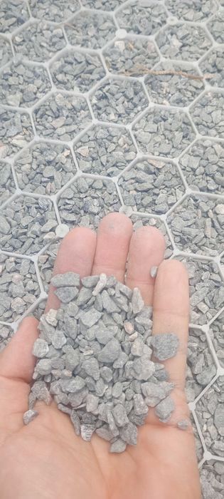 Piasek, grys, kamień , żwir, kruszywa, kostka brukowa, gruz, podsypka.