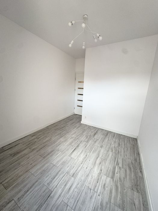 Sprzedam 2-pokojowe mieszkanie-blok z windą-ul. B. Joselewicza 7