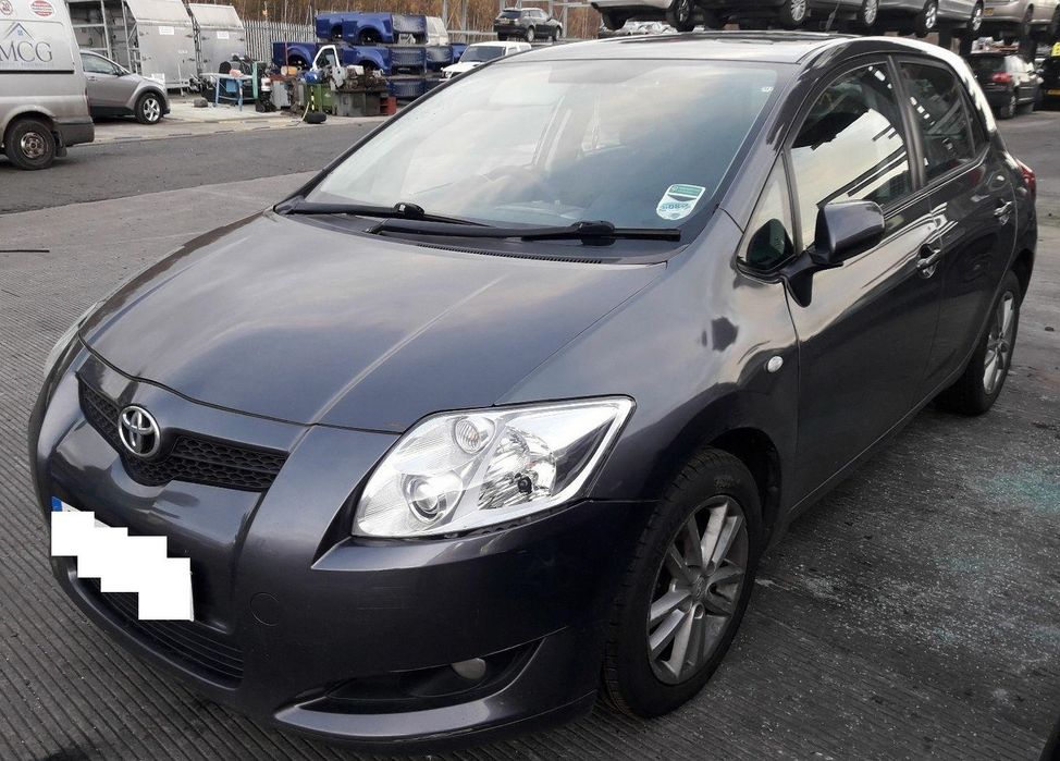 TOYOTA AURIS E15 2.0 D4D DE 2009 DISPONÍVEL PARA PEÇAS CINTOS