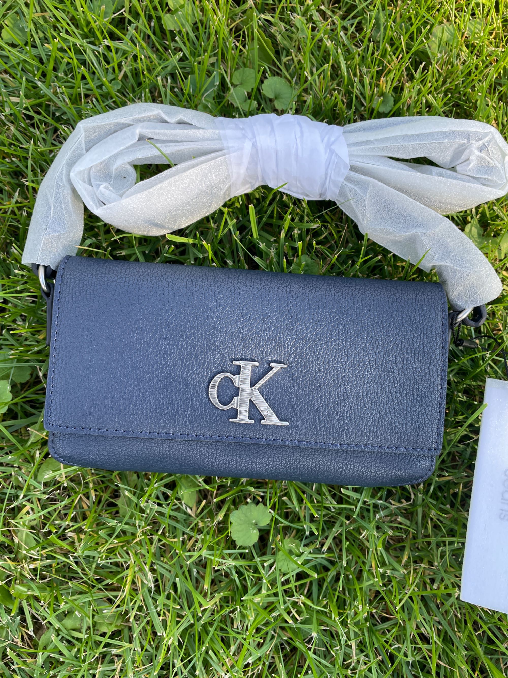 Новая сумка calvin klein (ck Minimal Monogram Crossbody Bag) с Америки