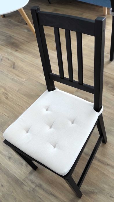 + Sprzedam: 6 sztuk krzesło STEFAN IKEA - Czarny, Lita Sosna