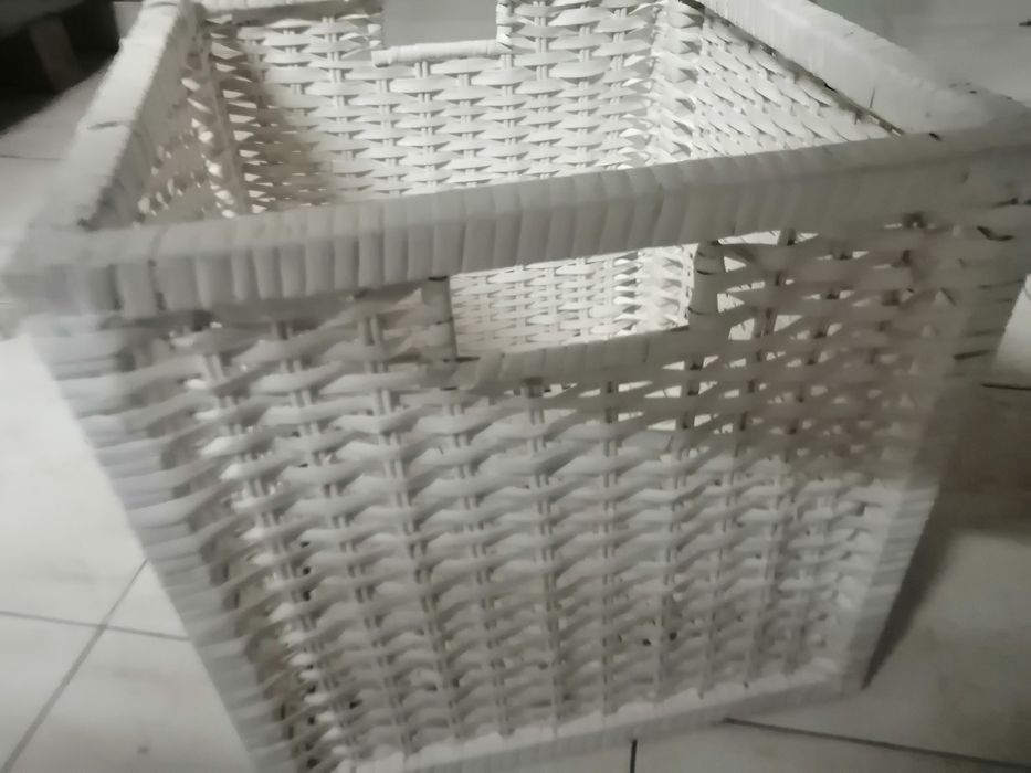 Vendo 5 cestos quase novos