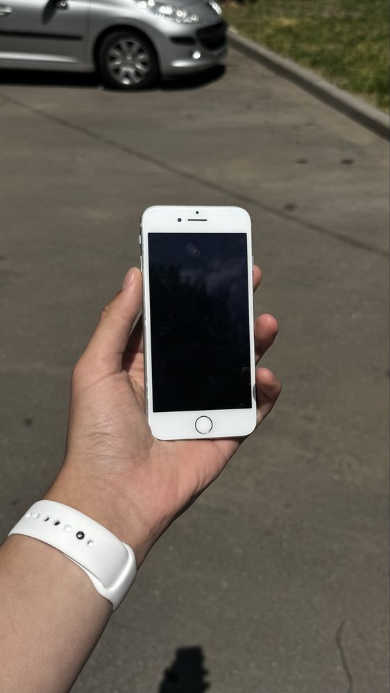 Iphone 7 треба замінити батарейку