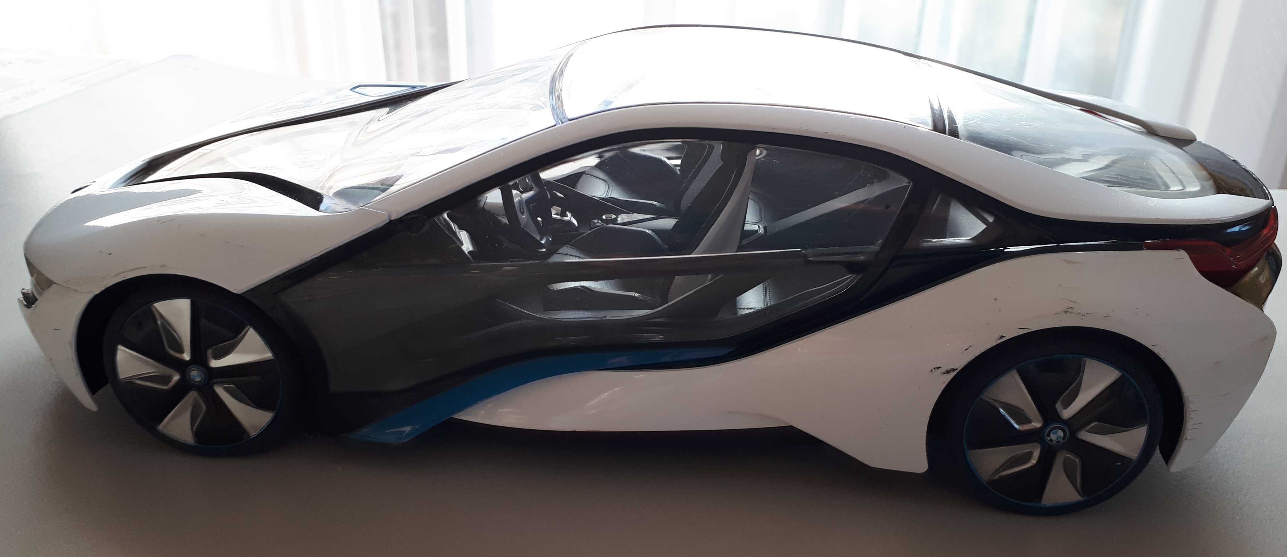 Samochód zdalnie sterowany/sportowy BMW i8 Concept firmy Ratar