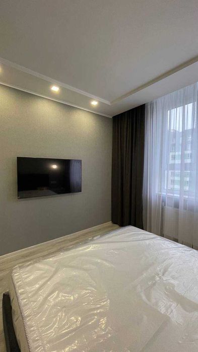 Оренда 1к з новим ремонтом район Центрального парку. Перша здача