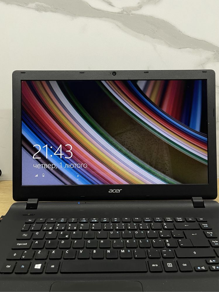 Ноутбук Acer Aspire ES1-520