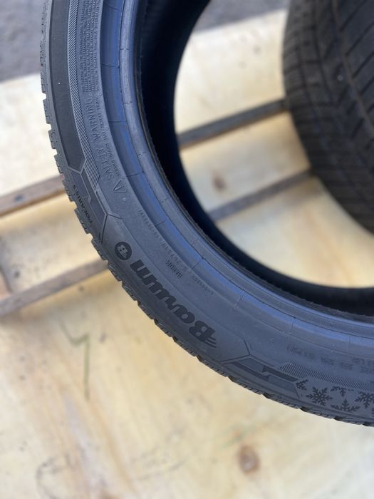 Топова шина‼️235/45 R18 Barum Polaris5 98V 7.9мм 2023рік