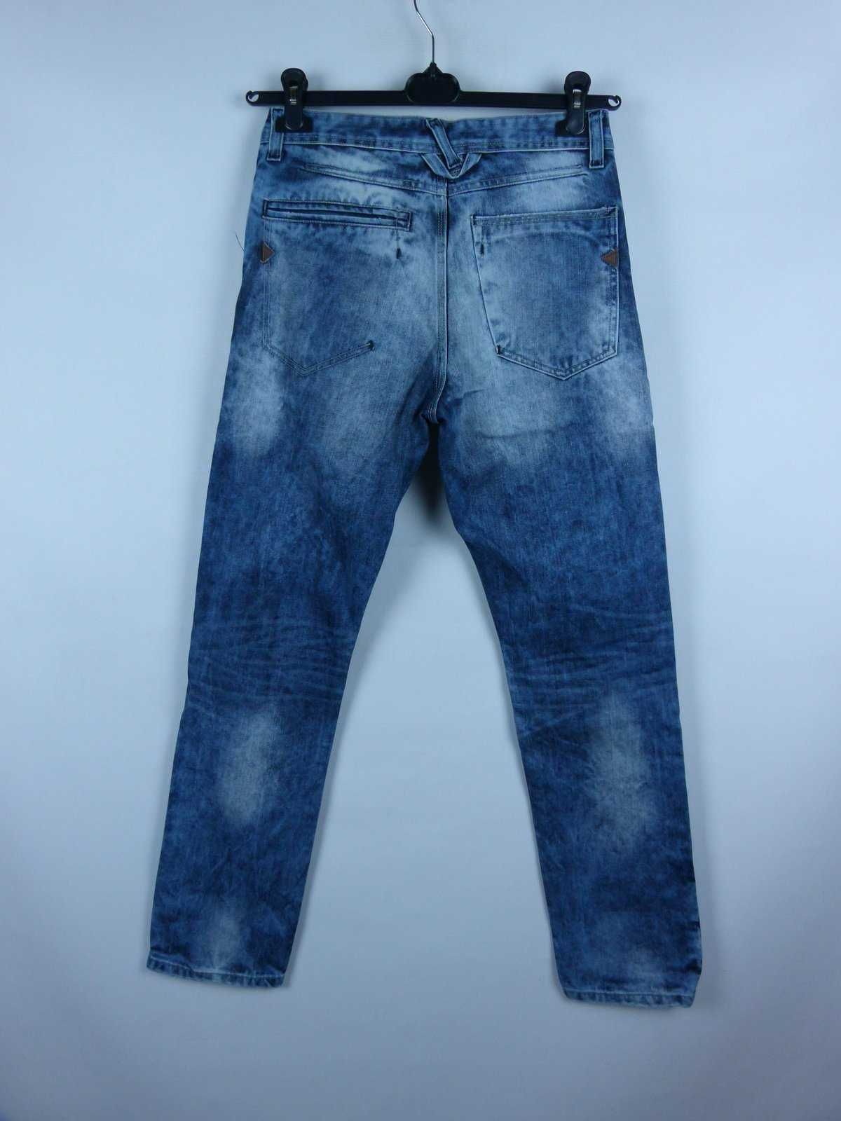 Denim Co. slim straight jeans dżinsy dziury W30 L32