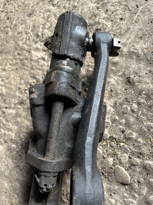 Повздовжня тяга рульова газ