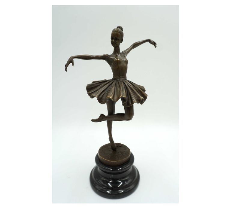 FIGURA Z BRĄZU Balerina tancerka baletnica