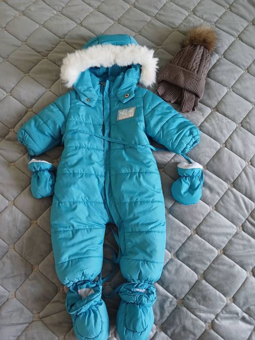 Дитячі зимові комбінезони