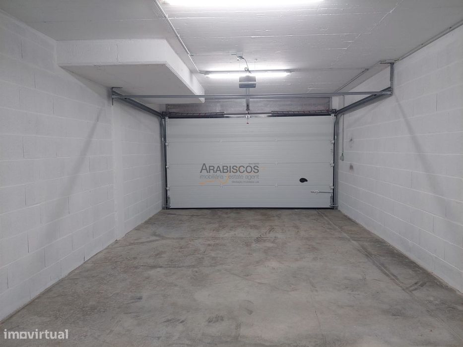 Garagem Box Para Dois Carros - Dois Portões - Edifício Rio Park - Port